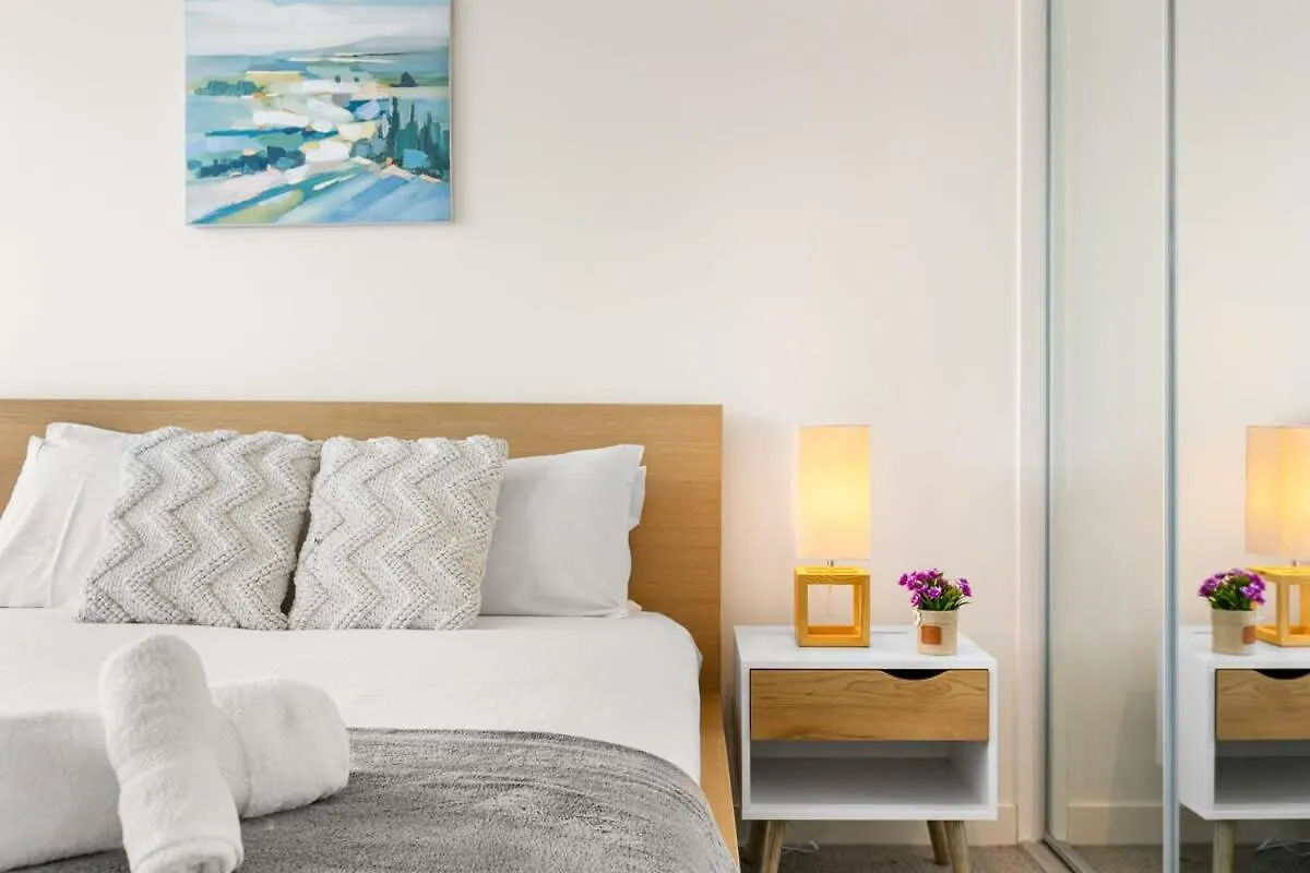The 2Br City Escape - Stylish And Mordern Adelaide 0*,  Australia